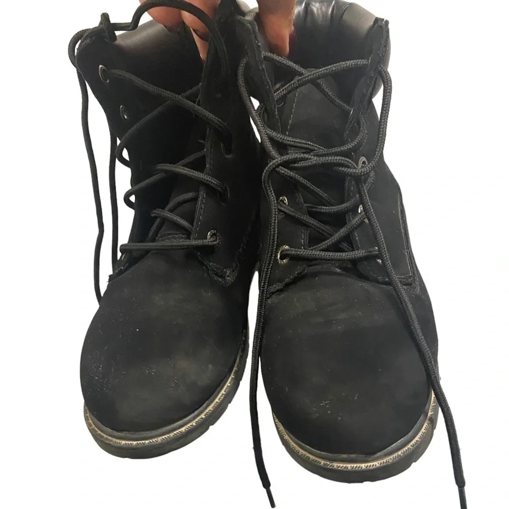 LUGS black lace up chukka boots little boys kids youth size 1.5